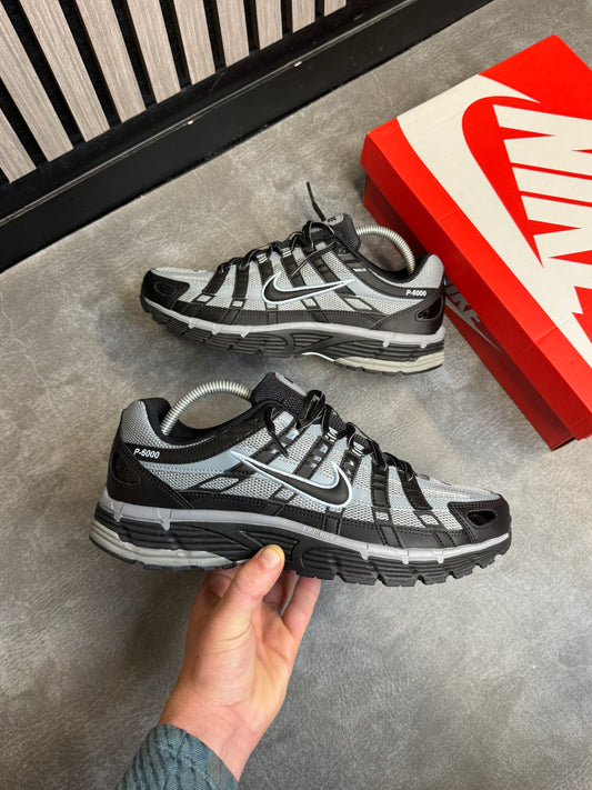NIKE P6000 BLACK COOL GREY NOIR