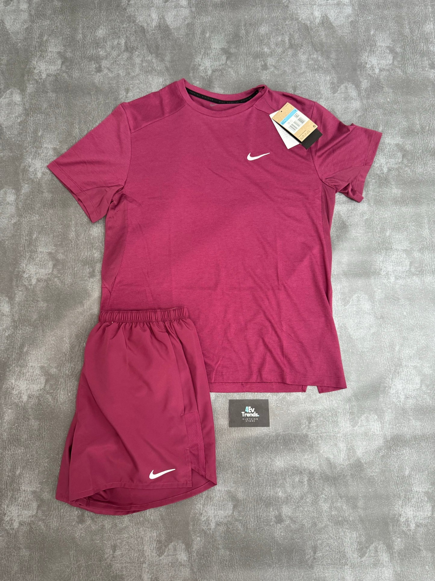 BURGUNDIE NIKE SET